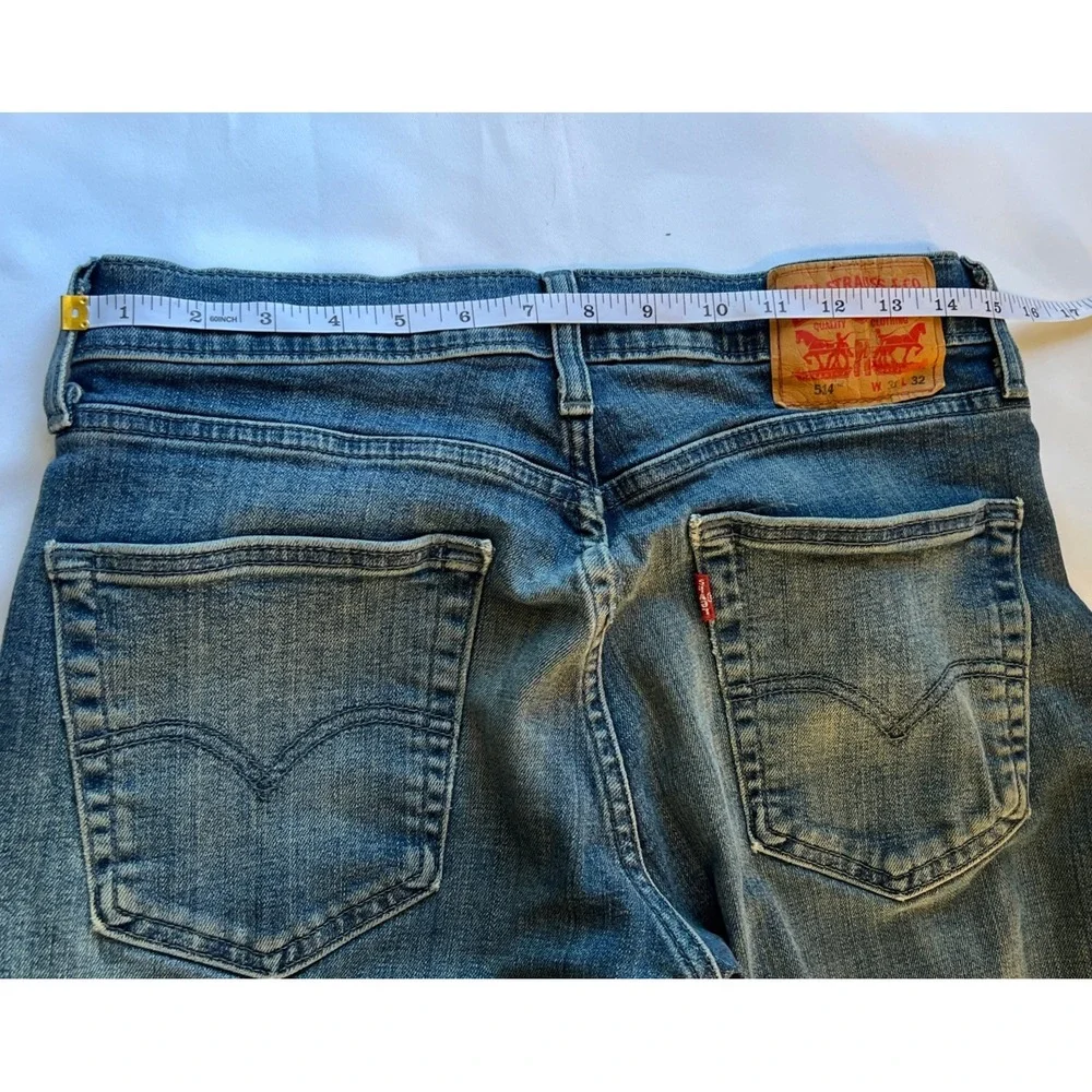 Levi's 514 Men's Jeans 31x32 Zipper Fly Straight Leg Grungy Blue Denim